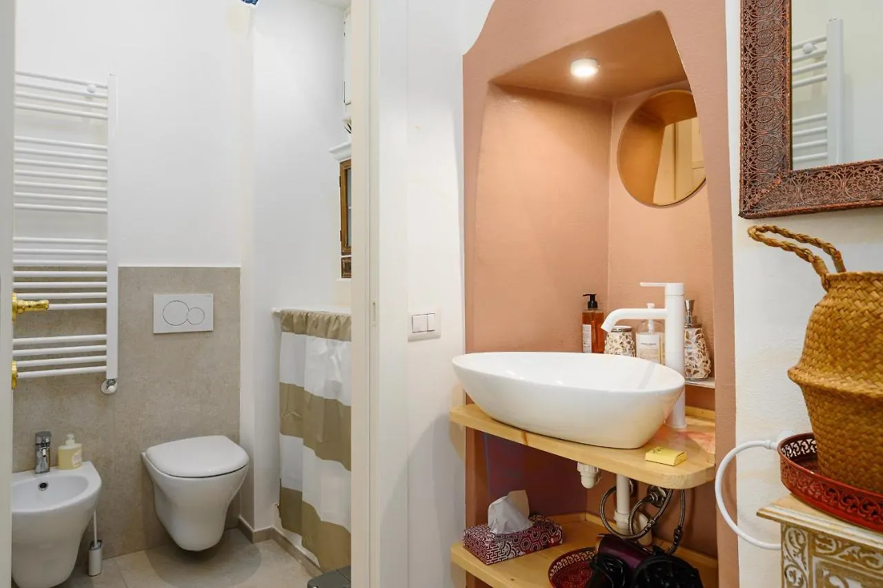 Dateo - Castel Morrone Charme Suite Milan Apartment